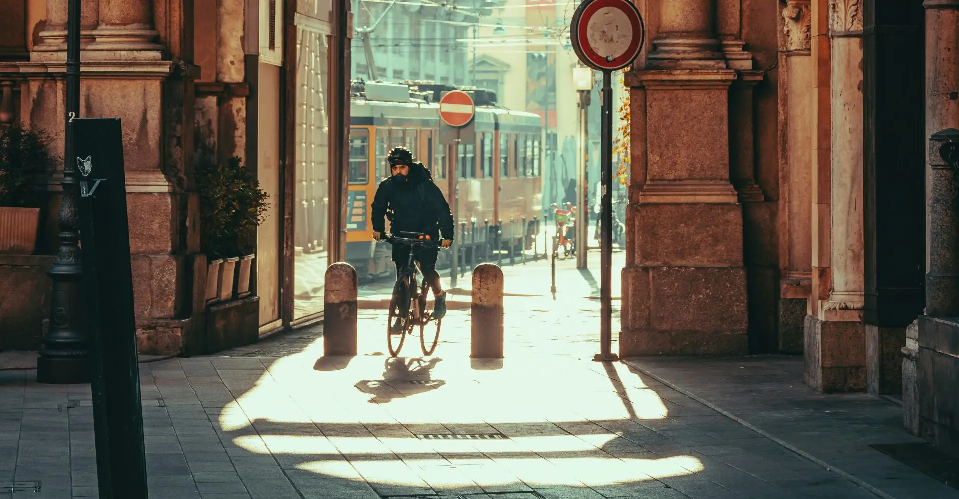 getting-around-milan-without-car