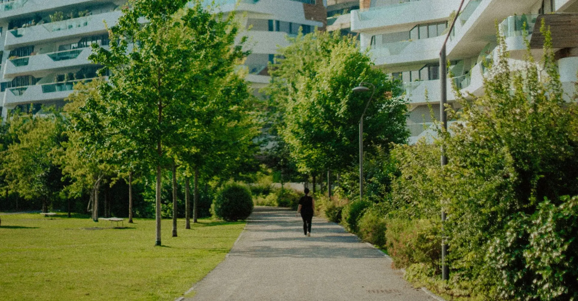 green-apartment-milan-parks